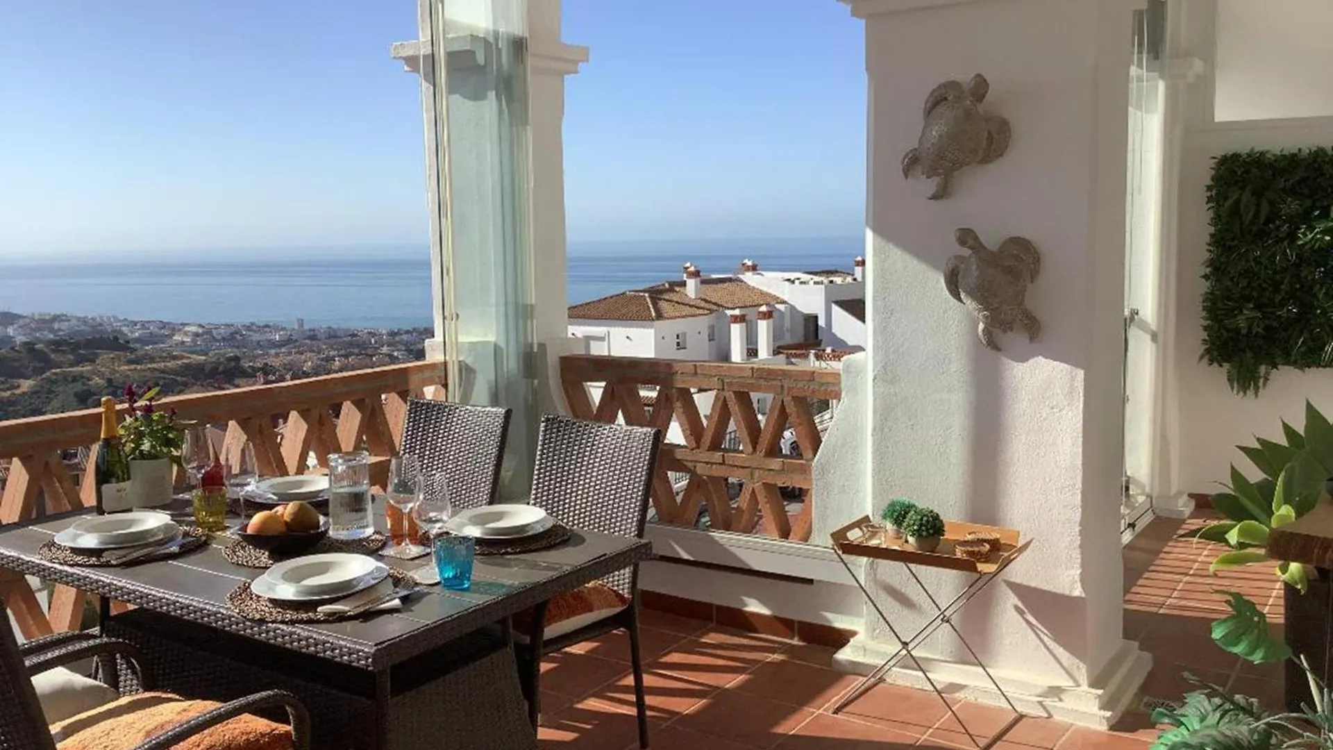 Apartment Pool Apt Calahonda 2 With Sea View - Happy Rentals Sitio de Calahonda